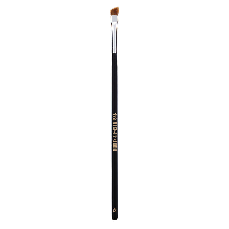 Make-Up Studio Brushes No. 42 Arch Brush Slanted Make-up Kwast