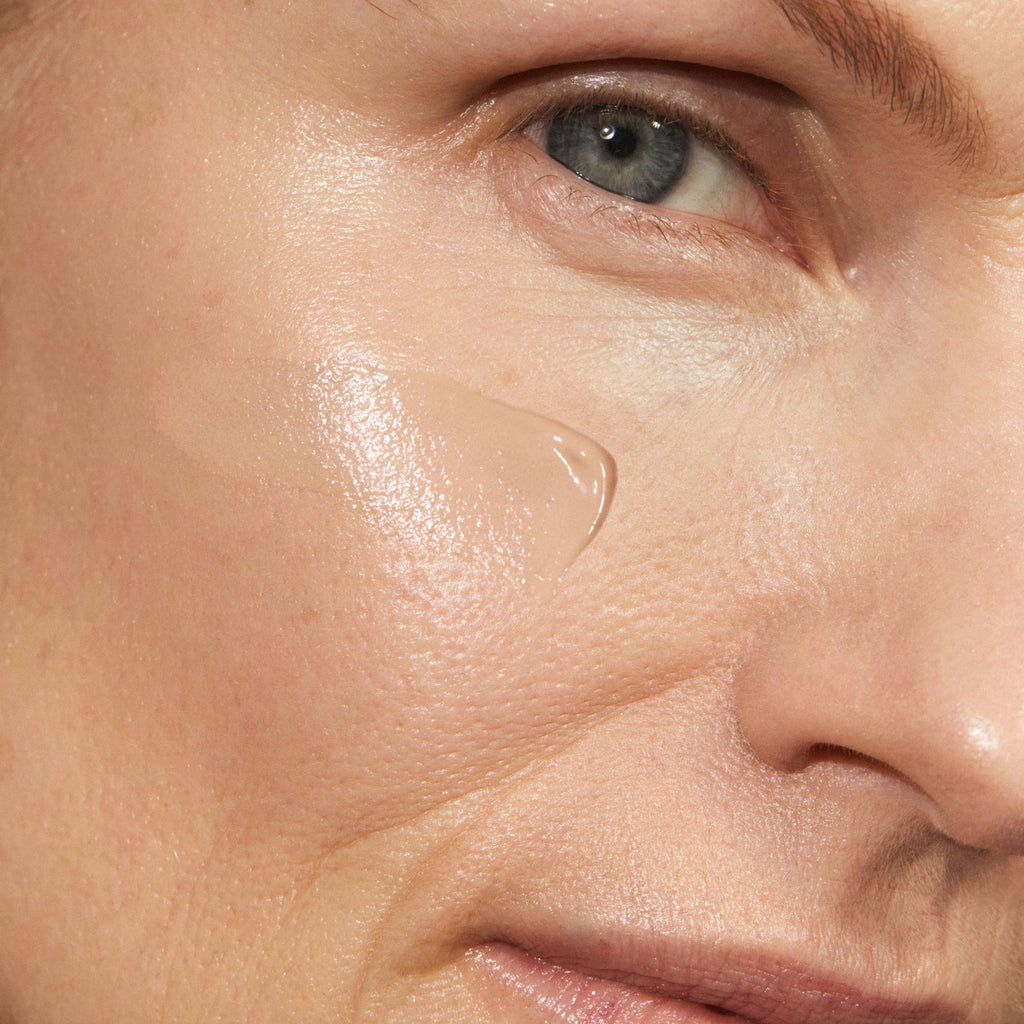 MÁDARA Make-Up Foundation Semi-Matte Peptide Foundation