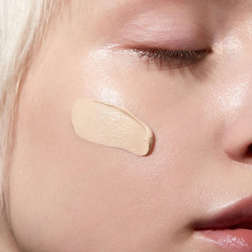 MÁDARA Make-Up Foundation Semi-Matte Peptide Foundation