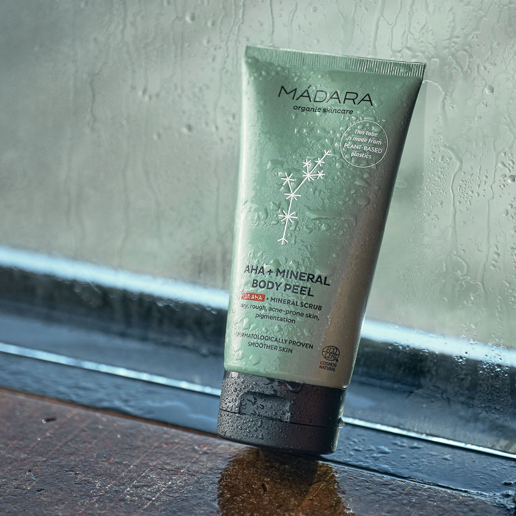 MÁDARA Body & Hair Aha+Mineral Body Peel Scrub