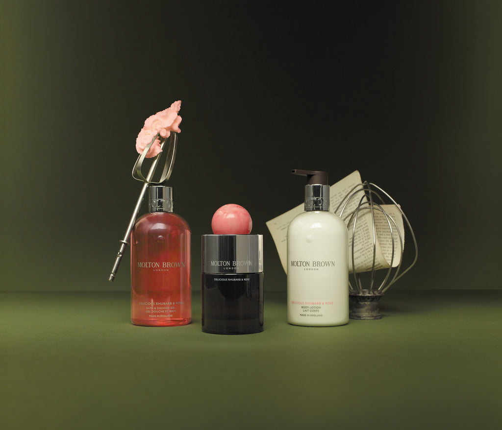 Molton Brown Delicious Rhubarb & Rose Fragrance Bauble