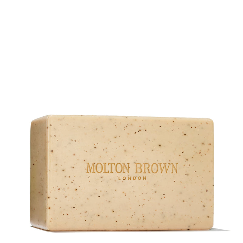Molton Brown Men Care Re-Charge Black Pepper Bodyscrub Bar Scrub